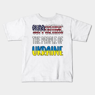 IN SUPPORT OF THE PEOPLE OF UKRAINE - FLAG OF UKRAINE DESIGN USA FLAG Kids T-Shirt